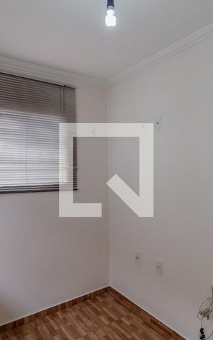 Casa à venda com 132m², 2 quartos e 2 vagas Casa à venda com 132m², 2 quartos e 2 vagasQuarto de Serviço