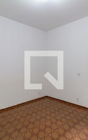 Casa à venda com 40m², 1 quarto e sem vaga Casa à venda com 40m², 1 quarto e sem vagaQuarto