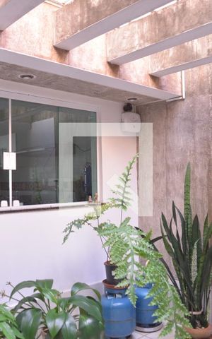 Casa à venda com 205m², 3 quartos e 3 vagasÁrea Externa