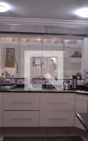 Casa à venda com 205m², 3 quartos e 3 vagasCozinha