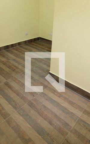 Casa para alugar com 59m², 1 quarto e sem vagaSuíte