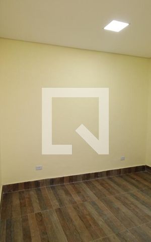 Casa para alugar com 59m², 1 quarto e sem vagaSuíte