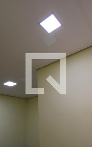 Casa para alugar com 59m², 1 quarto e sem vagaSuíte