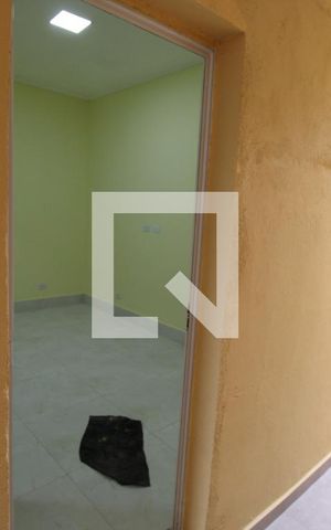 Casa para alugar com 59m², 1 quarto e sem vagaÁrea comum