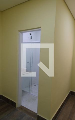 Casa para alugar com 59m², 1 quarto e sem vagaBanheiro da Suíte
