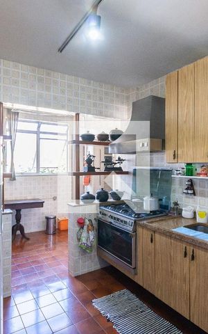 Apartamento à venda com 116m², 3 quartos e 2 vagasCozinha