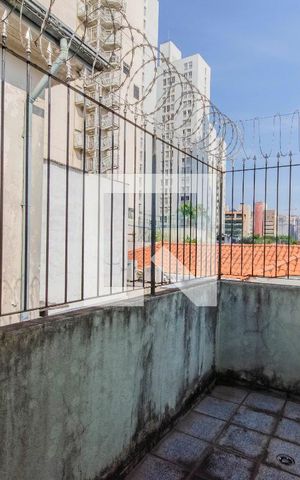 Casa à venda com 132m², 4 quartos e sem vaga Casa à venda com 132m², 4 quartos e sem vagaTerraço