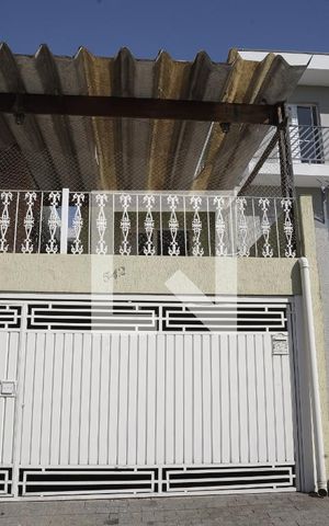 Casa à venda com 203m², 4 quartos e 2 vagasFachada