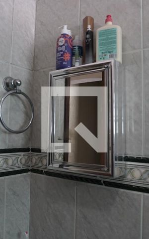 Casa à venda com 203m², 4 quartos e 2 vagasBanheiro Social
