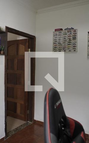 Casa à venda com 203m², 4 quartos e 2 vagasQuarto 3
