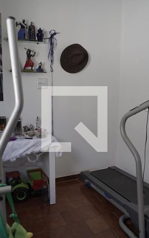 Casa à venda com 203m², 4 quartos e 2 vagasQuarto 2