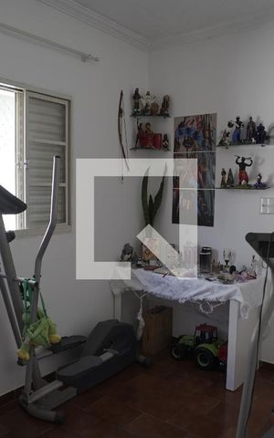 Casa à venda com 203m², 4 quartos e 2 vagasQuarto 2