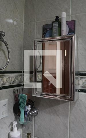 Casa à venda com 203m², 4 quartos e 2 vagasLavabo