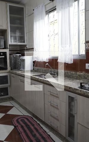 Casa à venda com 203m², 4 quartos e 2 vagasCozinha