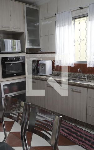 Casa à venda com 203m², 4 quartos e 2 vagasCozinha