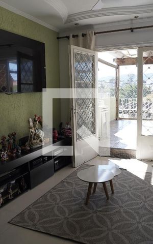 Casa à venda com 203m², 4 quartos e 2 vagasSala