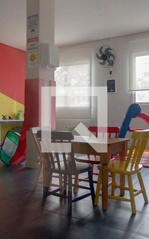 Apartamento para alugar com 48m², 2 quartos e 1 vaga Apartamento para alugar com 48m², 2 quartos e 1 vagaÁrea comum - Brinquedoteca