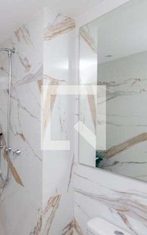 Studio à venda com 37m², 1 quarto e 1 vaga Studio à venda com 37m², 1 quarto e 1 vagaBanheiro
