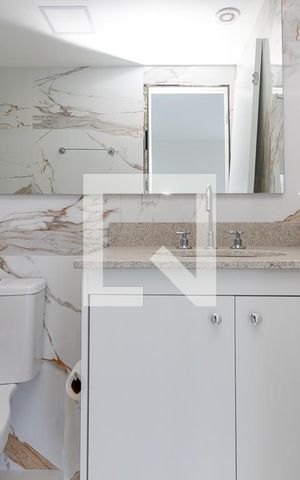 Studio à venda com 37m², 1 quarto e 1 vaga Studio à venda com 37m², 1 quarto e 1 vagaBanheiro