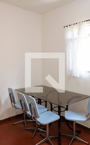 Casa à venda com 146m², 4 quartos e 2 vagasCozinha casa 1