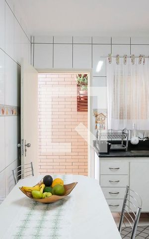 Casa à venda com 146m², 4 quartos e 2 vagasCozinha casa 2