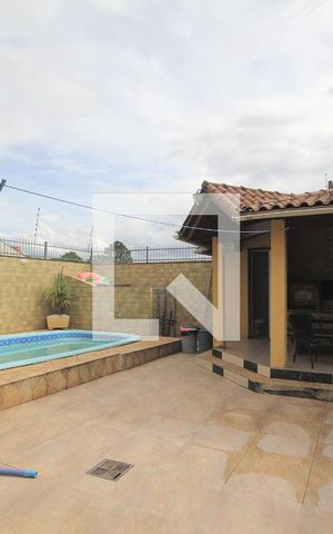 Casa à venda com 250m², 3 quartos e 1 vagaQuintal