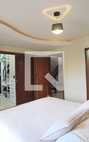 Casa à venda com 250m², 3 quartos e 1 vagaSuíte