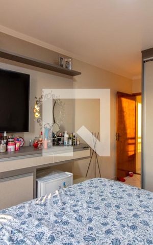 Casa à venda com 144m², 3 quartos e 3 vagas Casa à venda com 144m², 3 quartos e 3 vagasSuíte