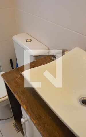 Apartamento à venda com 67m², 3 quartos e 1 vagaBanheiro Corredor