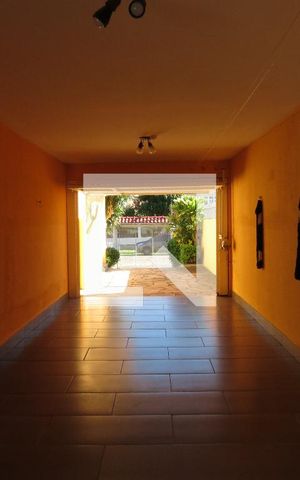 Casa à venda com 285m², 4 quartos e 5 vagasGaragem