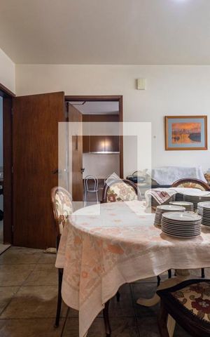Apartamento para alugar com 329m², 3 quartos e 3 vagas Apartamento para alugar com 329m², 3 quartos e 3 vagasCopa