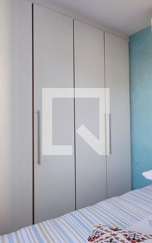 Apartamento à venda com 47m², 2 quartos e 2 vagas Apartamento à venda com 47m², 2 quartos e 2 vagasQuarto 1 - Armários