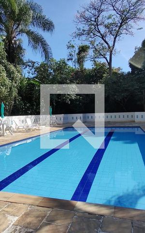 Apartamento à venda com 47m², 2 quartos e 2 vagas Apartamento à venda com 47m², 2 quartos e 2 vagasÁrea comum - Piscina