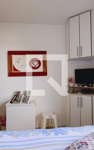 Apartamento à venda com 47m², 2 quartos e 2 vagas Apartamento à venda com 47m², 2 quartos e 2 vagasQuarto 1 - Armários