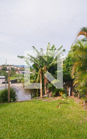 Casa à venda com 82m², 3 quartos e 2 vagas Casa à venda com 82m², 3 quartos e 2 vagasVista do Quarto 2