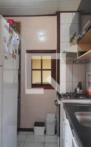 Casa à venda com 82m², 3 quartos e 2 vagas Casa à venda com 82m², 3 quartos e 2 vagasCozinha