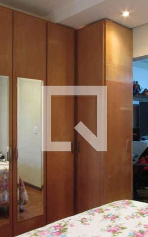 Casa à venda com 237m², 4 quartos e sem vagaSuíte 2