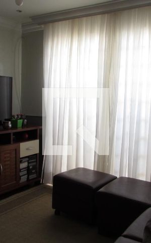 Casa à venda com 237m², 4 quartos e sem vagaSala de Tv
