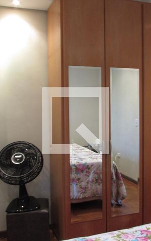 Casa à venda com 237m², 4 quartos e sem vagaSuíte 2