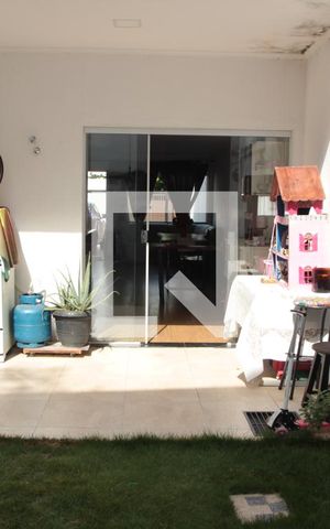 Casa à venda com 117m², 3 quartos e 3 vagasÁrea Externa