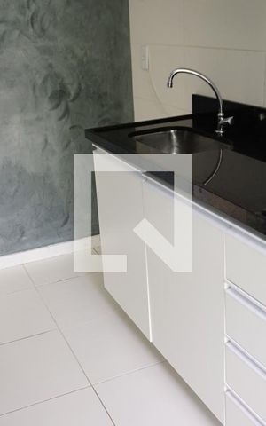 Apartamento à venda com 67m², 2 quartos e 1 vagaCozinha