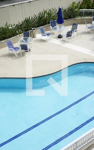 Apartamento à venda com 67m², 2 quartos e 1 vagaÁrea comum - Piscina