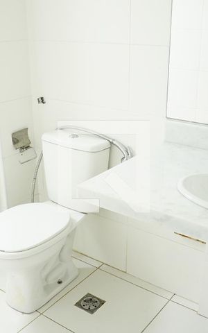 Apartamento à venda com 67m², 2 quartos e 1 vagaBanheiro Social