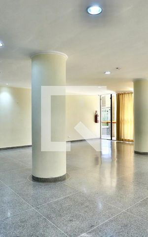 Apartamento à venda com 180m², 4 quartos e 1 vaga Apartamento à venda com 180m², 4 quartos e 1 vagaSalão de Festas