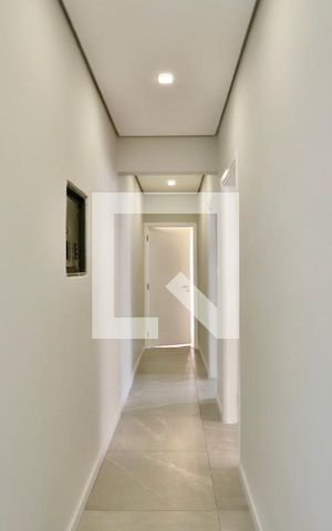 Apartamento à venda com 180m², 4 quartos e 1 vaga Apartamento à venda com 180m², 4 quartos e 1 vagaCorredor