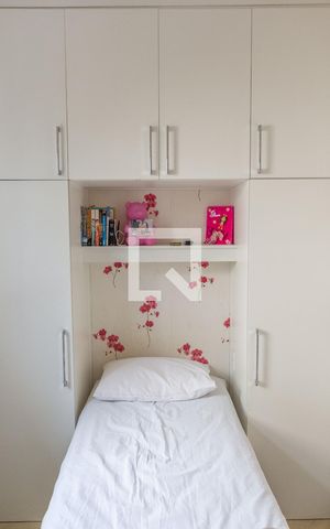 Casa à venda com 100m², 3 quartos e 2 vagasQuarto 2