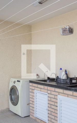 Casa à venda com 100m², 3 quartos e 2 vagasChurrasqueira / aréa de serviço