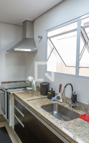 Casa à venda com 100m², 3 quartos e 2 vagasCozinha