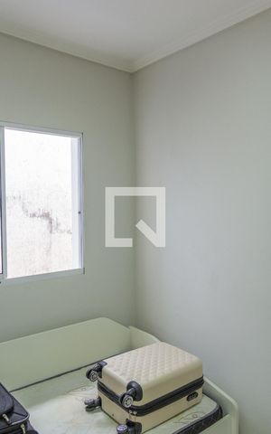 Casa à venda com 100m², 3 quartos e 2 vagasQuarto 3