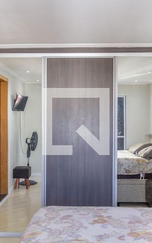 Casa à venda com 100m², 3 quartos e 2 vagasSuíte